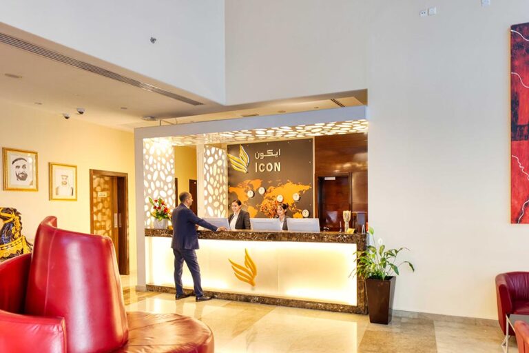 Lobby 6