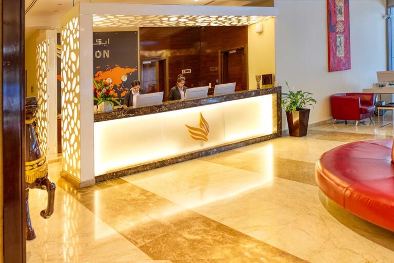 Lobby 7